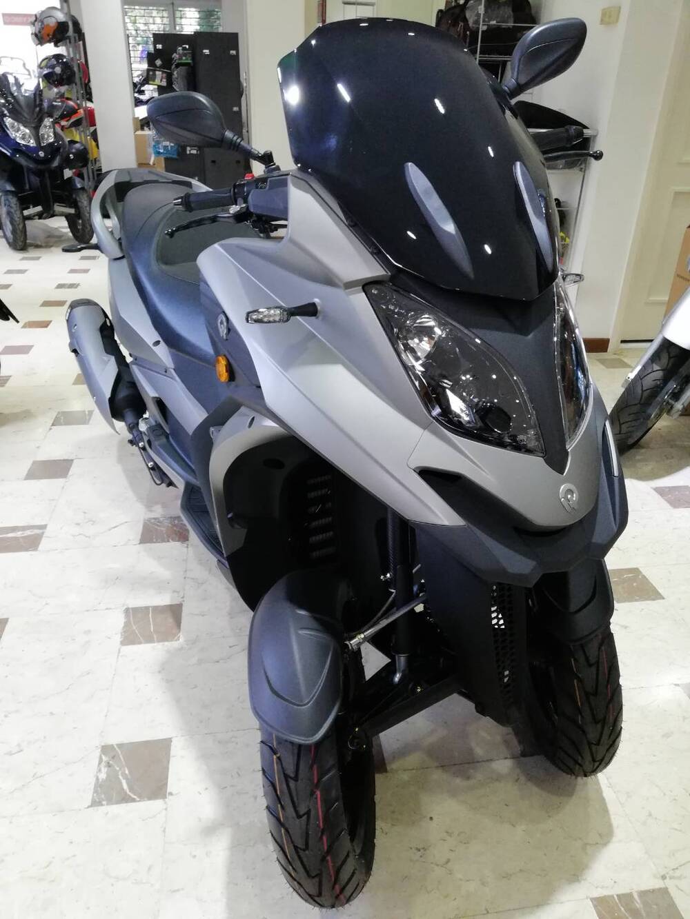 Quadro QV3 350 (2018 - 19) (2)
