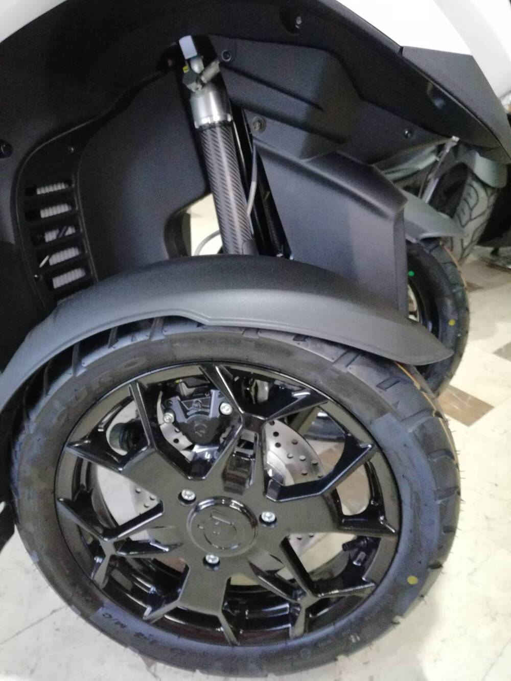 Quadro QV3 350 (2018 - 19) (9)