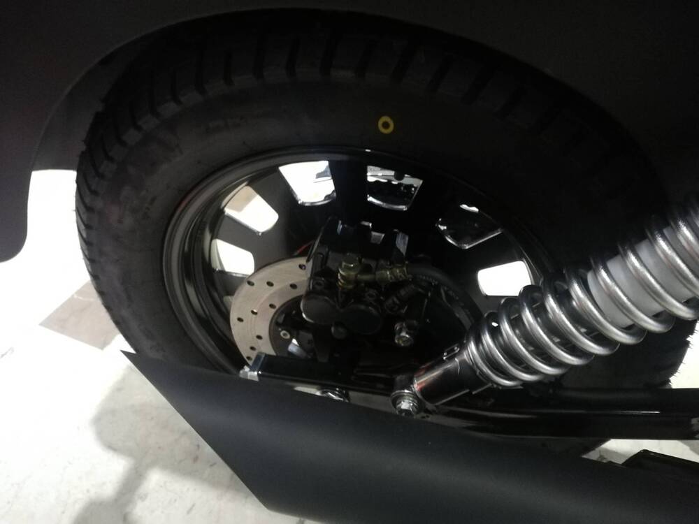 Keeway Motor Superlight 125 (2021 - 25) (3)