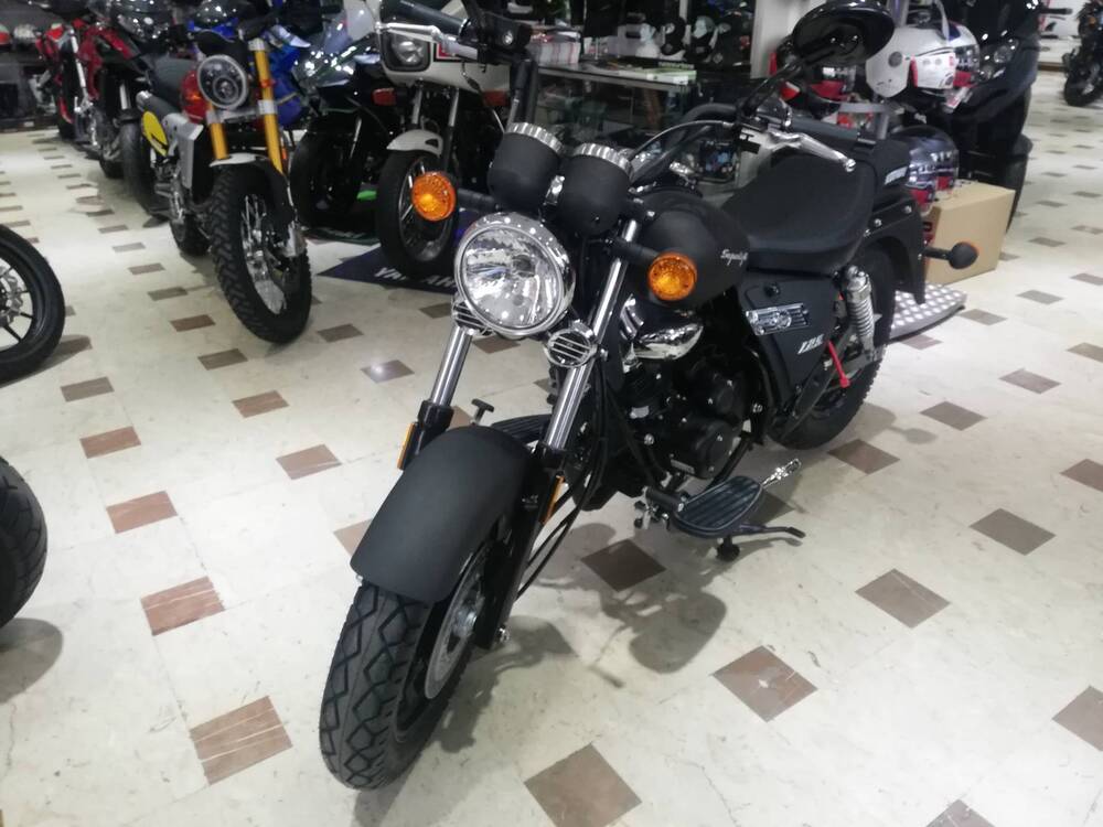 Keeway Motor Superlight 125 (2021 - 25) (5)