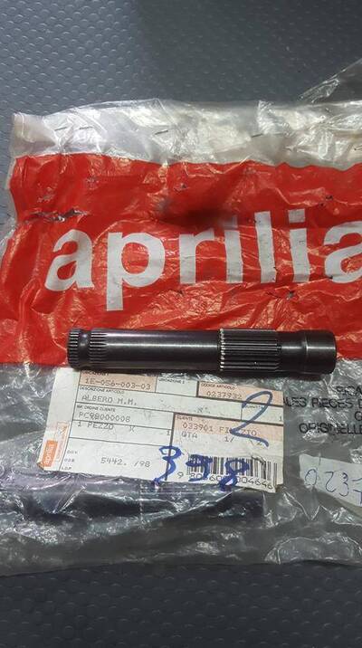 ALBERO M/M SX PEGASO 50 125 600 650 Aprilia