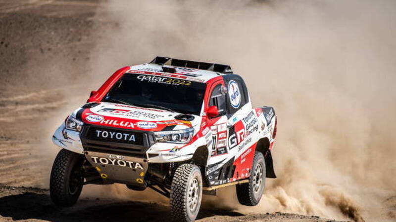 100% Per&ugrave;. Dakar Rewind. Vantaggio Toyota