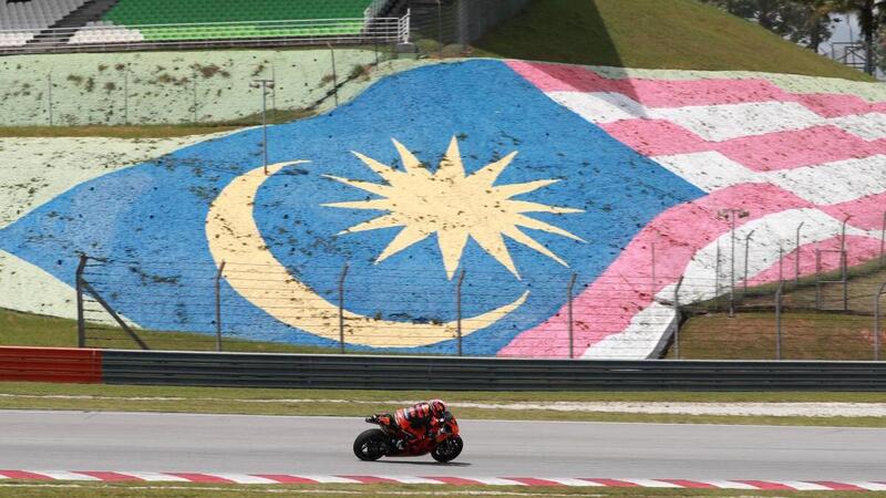 MotoGP 2019. I test di Sepang... in versi