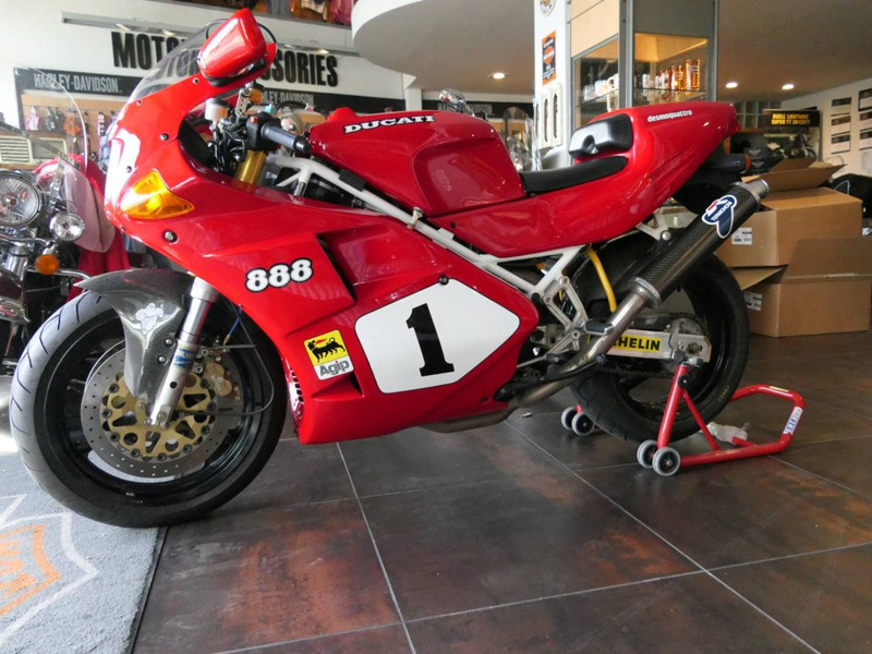 Le Belle e Possibili di Moto.it: Ducati 888 SP4S