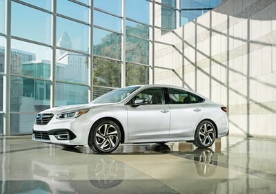 Subaru Legacy, la nuova generazione a Chicago 2019 [Foto e video]