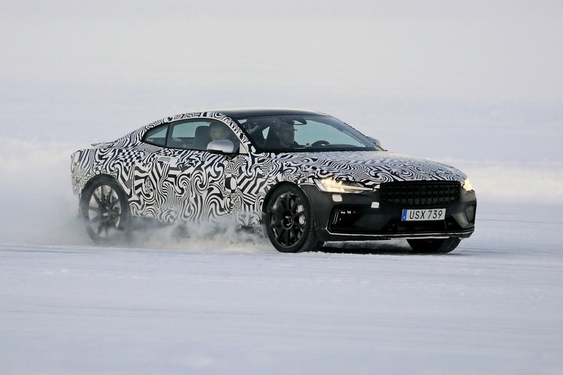 Polestar 1: test sulla neve per la supercar ibrida svedese [Foto]