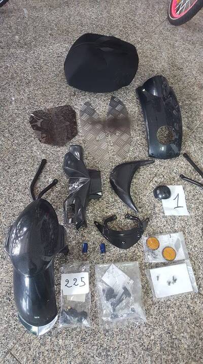 KIT ORIGINALE CARBONIO CARROZZERIA LUDIX 50 Peugeot