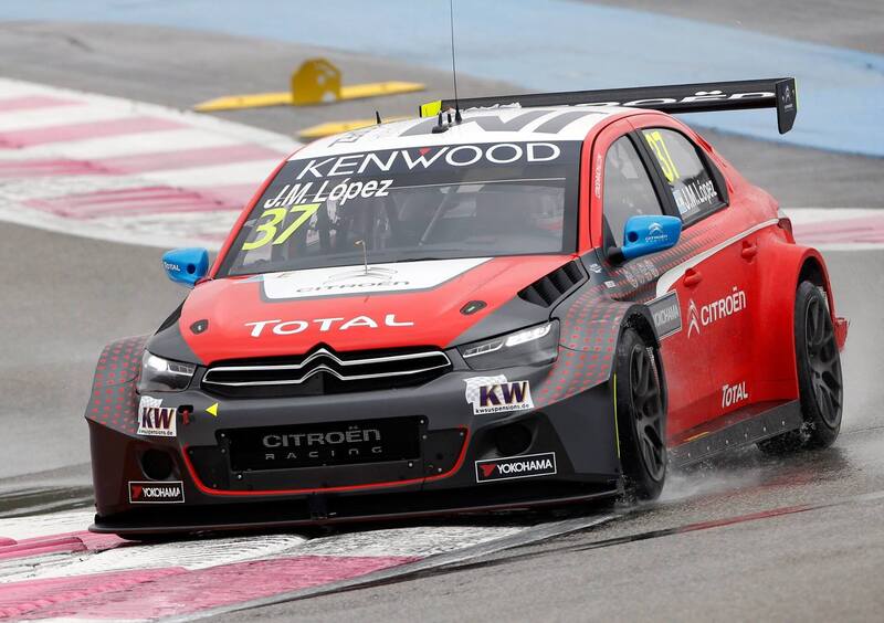 WTCC, qualifiche Francia: pole per L&oacute;pez