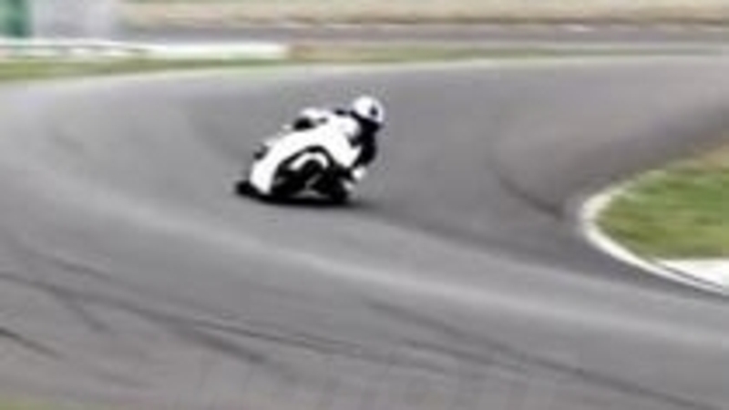 Video ufficiale della Honda HRC NRS250 (Moto3)