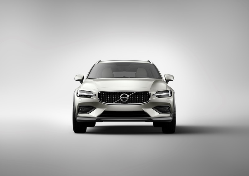 Volvo V60 Cross Country (2018-24) (3)