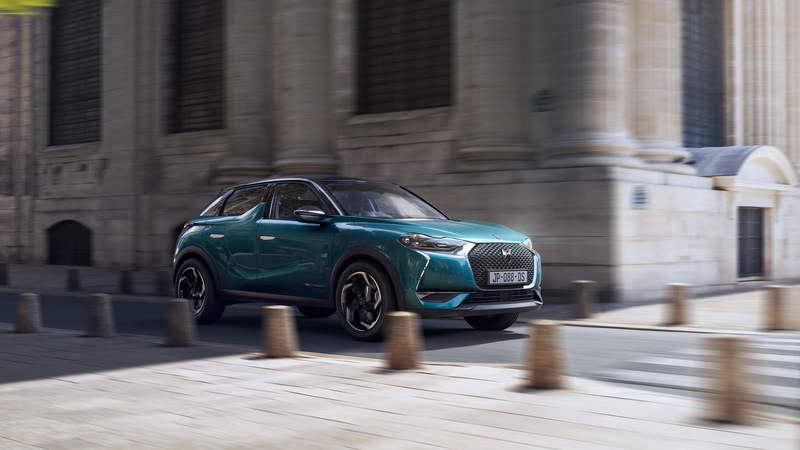 DS 3 Crossback: il nuovo B SUV francese premium in concessionaria [video]