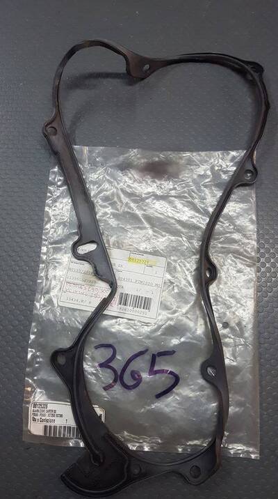 GUARNIZIONE LATERALE SX PEOPLE XCTING 250 300 Kymco