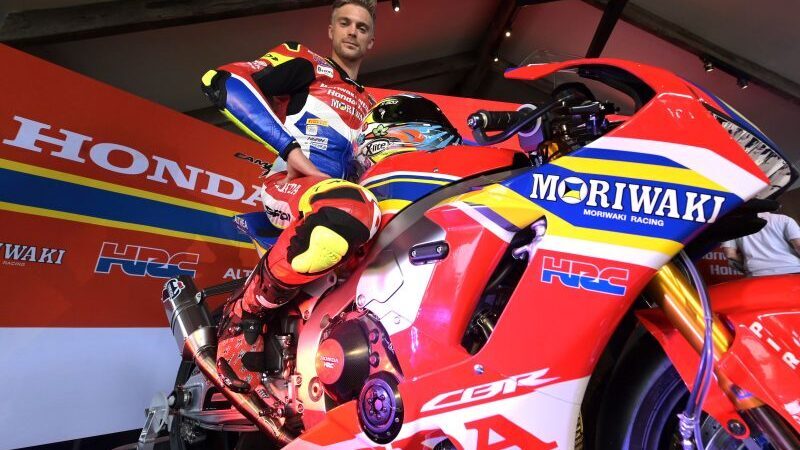 SBK, Althea Honda Team. Camier: &ldquo;Questa CBR &egrave; completamente diversa&rdquo;