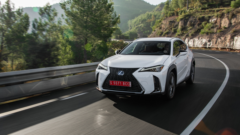 Lexus UX 250h 2019 | funziona se... la fate funzionare [Video] 