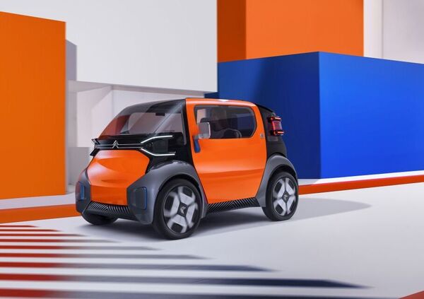 Citroen Ami One Concept, un cubo elettrico per la città [Video]