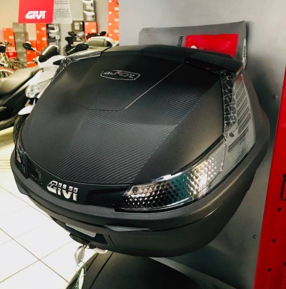 Bauletto GIVI 37lt Blade