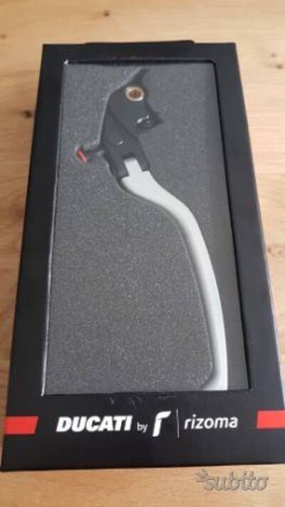Leva Frizione 3D Ducati By Rizoma 30% di sconto