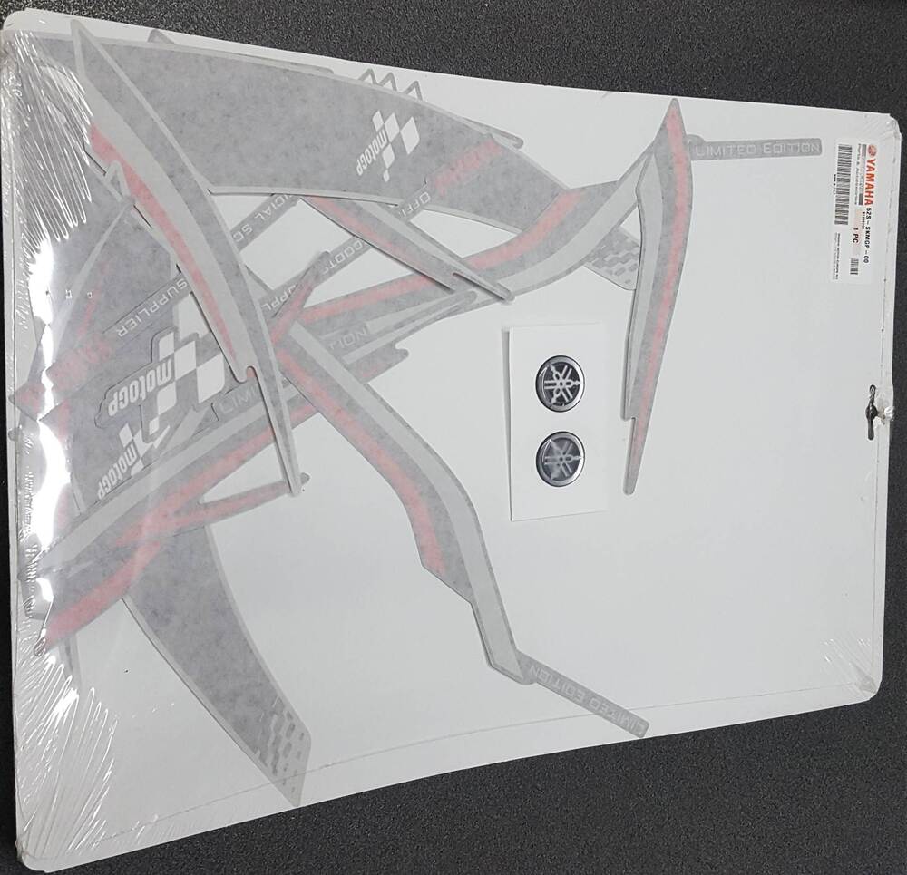 SERIE ADESIVI MOTO GP YAMAHA 52SSKMGP0000 DA SCONT