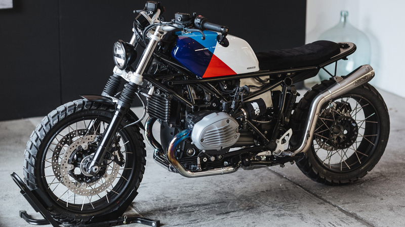 BMW R NineT: un kit per trasformarla, con tanta fibra di carbonio