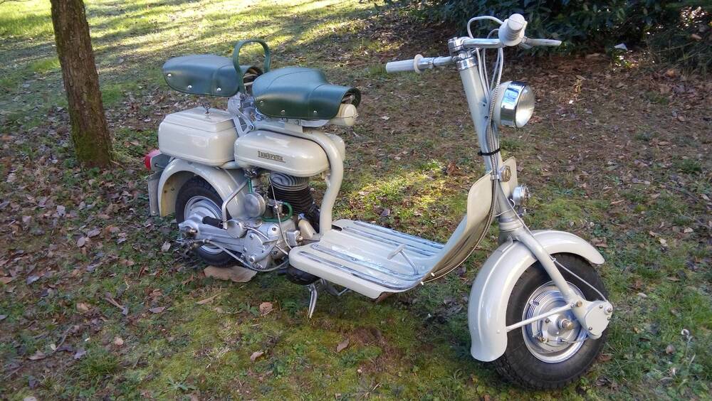 Innocenti lambretta 125/d (2)