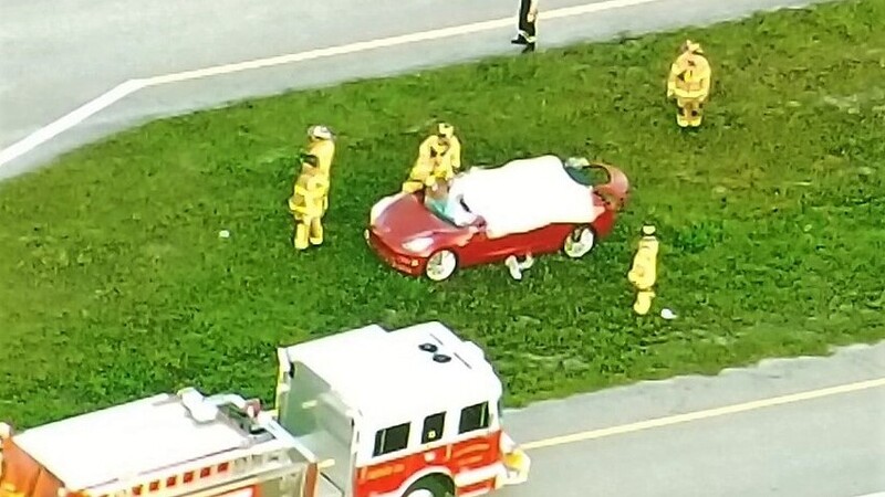 Incidente mortale fra Camion rimorchio e Tesla, Auto scoperchiata: in Florida la commissione sicurezza indaga [foto gallery]