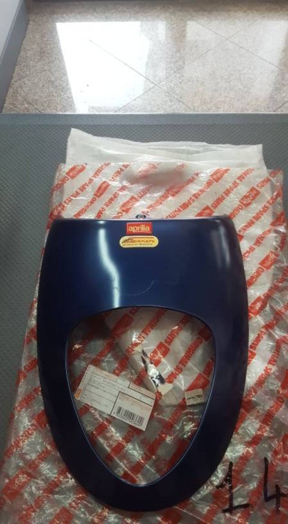 COFANO ANT. BLU SAPPHIRE GULLIVER 50 Aprilia