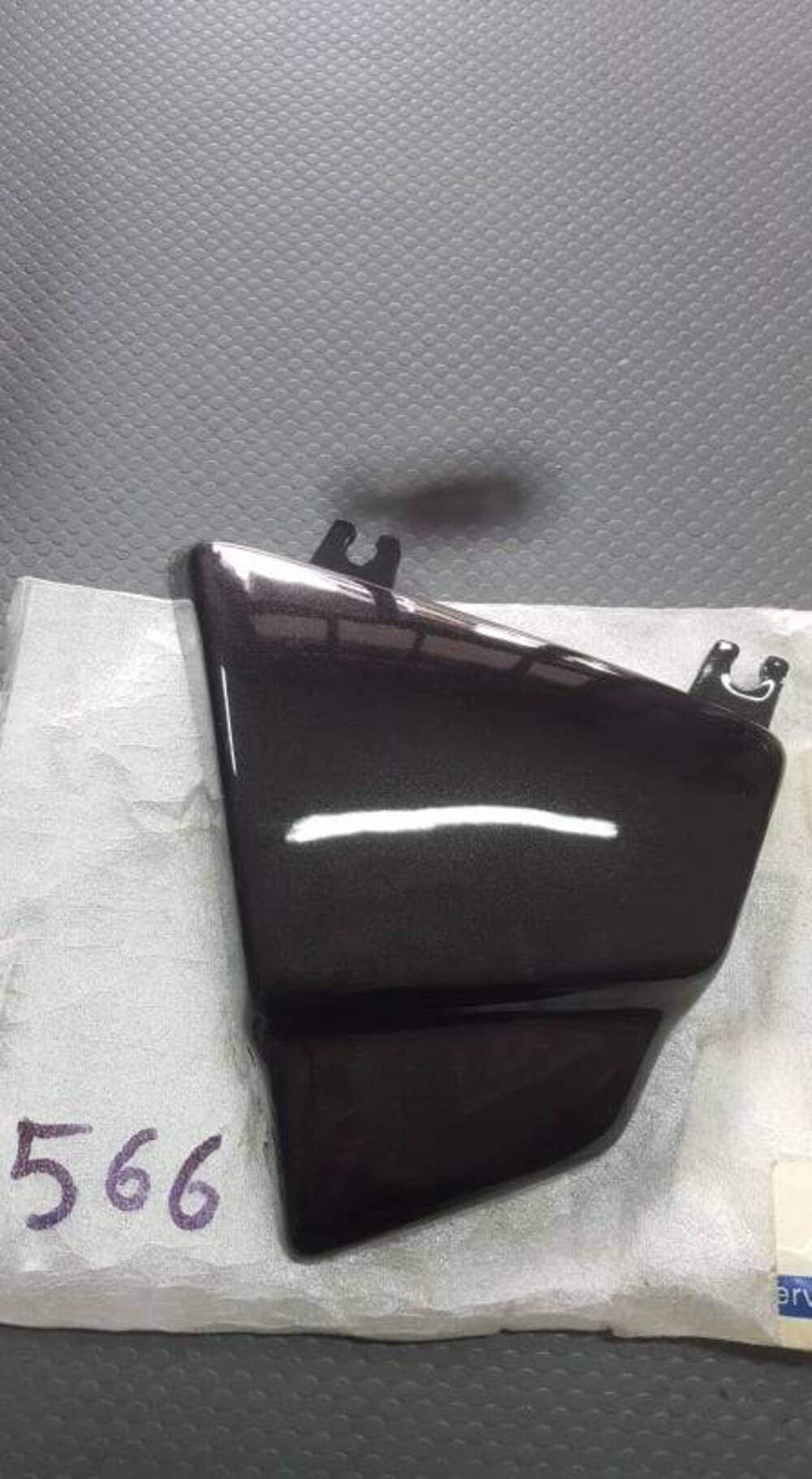 FIANCATINA DX NERA MET. RED ROSE 50 Aprilia