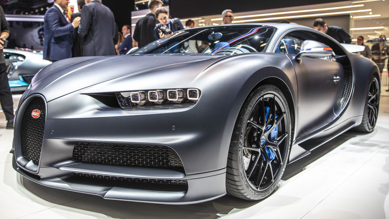 Bugatti Chiron Sport, a Ginevra la serie speciale 110 ans Bugatti