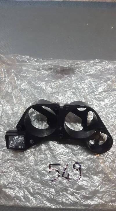 BASE SUPPORTO STRUMENTI PEGASO 650 IE 2001 2004 Aprilia