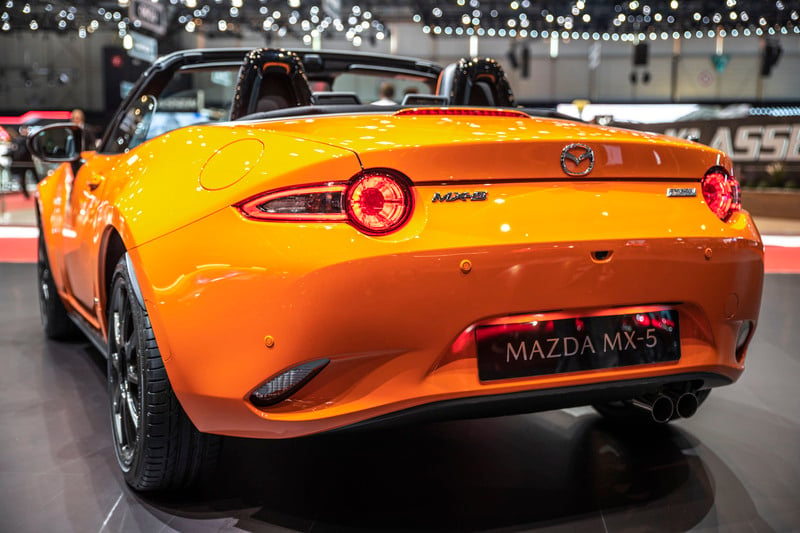 La mitica Mazda MX-5 nello speciale allestimento 30th Anniversary Edition