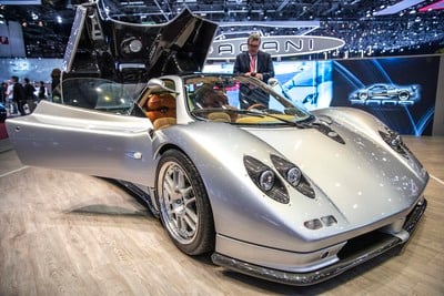 Pagani Zonda C12, la prima Zonda del 1999 al Salone di Ginevra 2019 [Video]