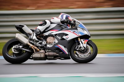 BMW S1000RR. Il ritorno della Doppia Erre