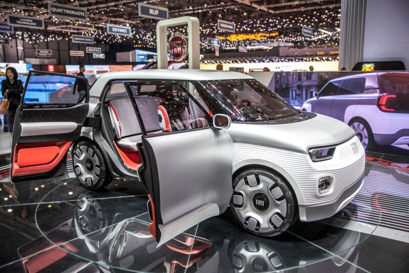 Fiat Centoventi, il concept tricolore per la mobilit&agrave; popolare elettrica