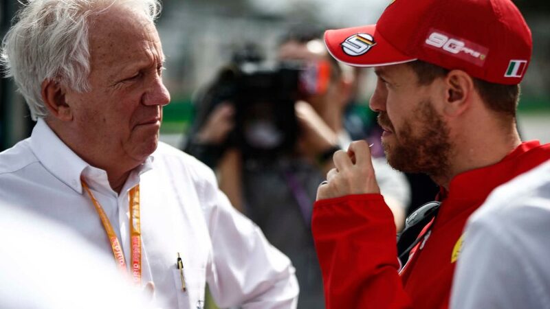 Charlie Whiting con Sebastian Vettel