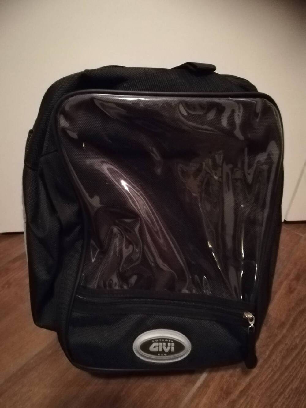 Borsa magnetica Serbatoio Givi (2)