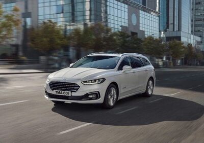 Ford Mondeo Wagon Hybrid Vignale: familiare di lusso sì, mild.. No!