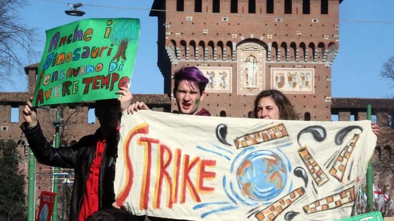 Strike4Climate, in 182 citt&agrave; studenti in piazza per il clima