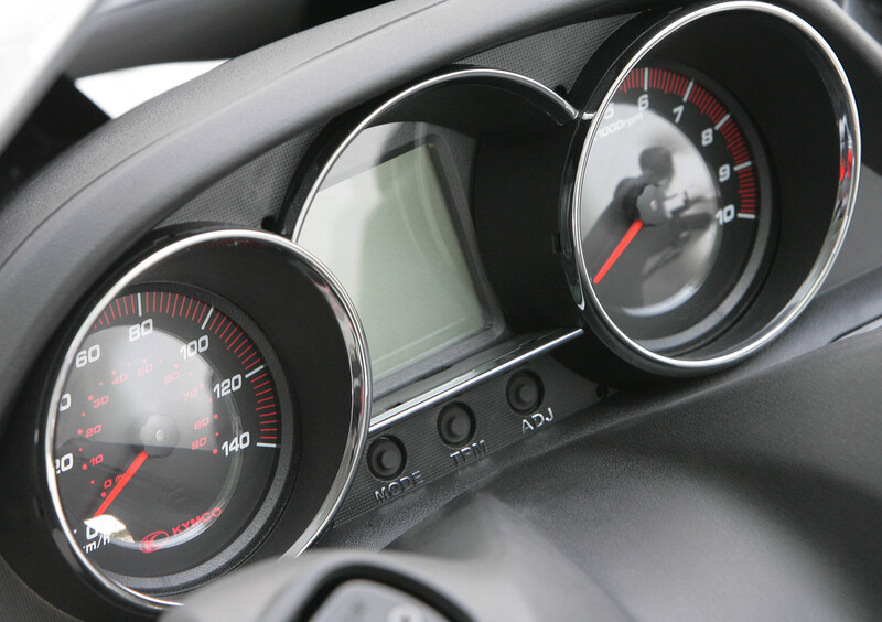 Kymco Downtown 125i Downtown 125i ABS E4 (2016 - 19) (10)