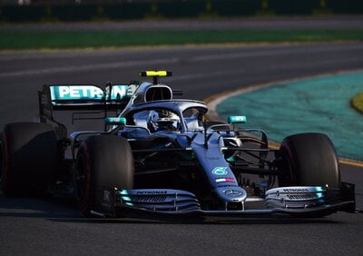 F1, GP Australia 2019: vince Bottas. Quarto Vettel