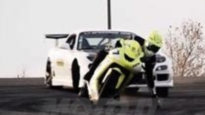 Motorcycle vs. Car Drift Battle