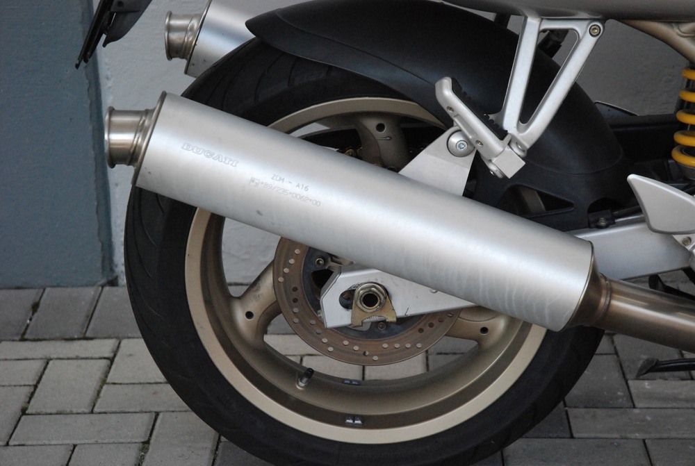 Ducati ST2 (1997 - 02) (9)