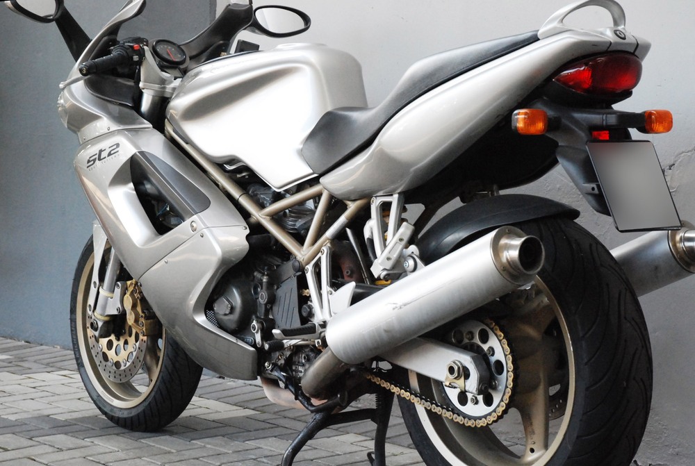 Ducati ST2 (1997 - 02) (4)