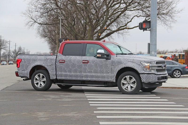 Ford F-150 EV: il pick-up americano diventa elettrico [Foto spia]