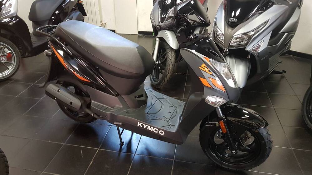 Kymco Agility 50 R12 (2021 - 25) (4)