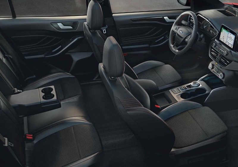 Ford Focus Station Wagon (2018-25) (37)