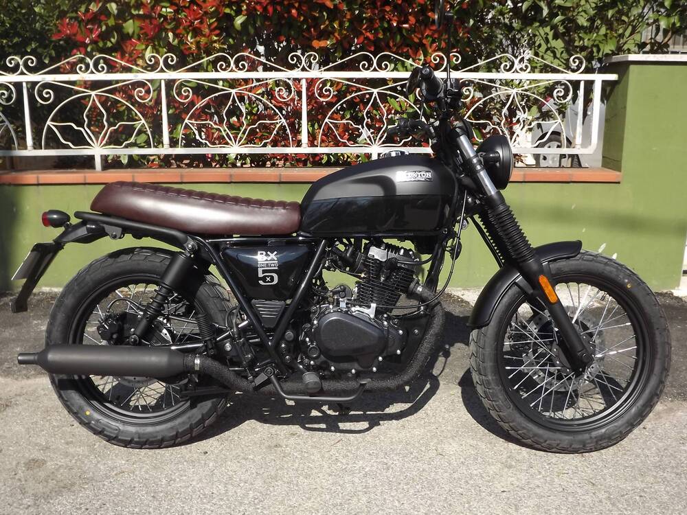 Brixton Motorcycles Cromwell 125 ABS (2021 - 25) (7)