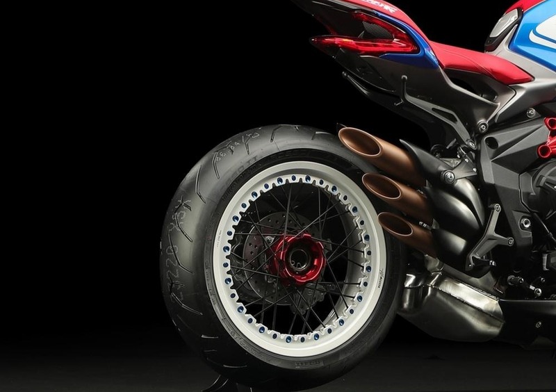 MV Agusta Dragster 800 Dragster 800 RR America (2019) (8)