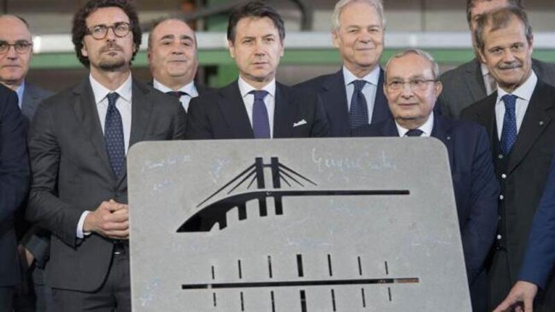 Nuovo limite velocit&agrave; in Italia, Autostrade a 150 Km/h? Per il ministro Toninelli &egrave; no
