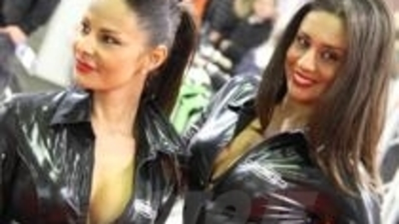 Le Girls del Motor Bike Expo 2011