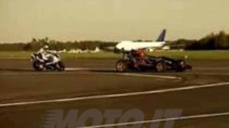 Ariel Atom V8 VS BMW S1000RR